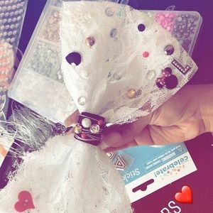 GodzillaBows❤️